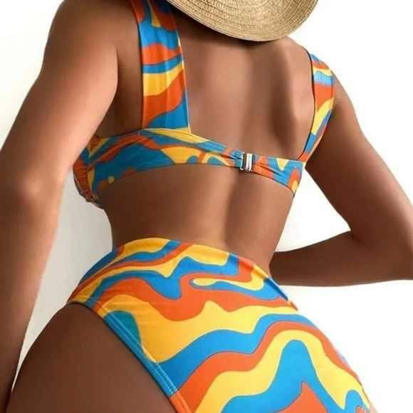 Women 🌈 multicolored Allover Print Bikini Swimsuit🌈 - Picture 5 of 7